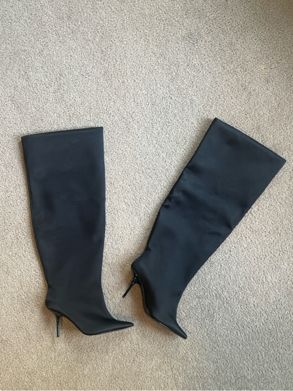 Good American Black Satin Slouchy Stiletto Boot *NEVER WORN* - Picture 4 of 5